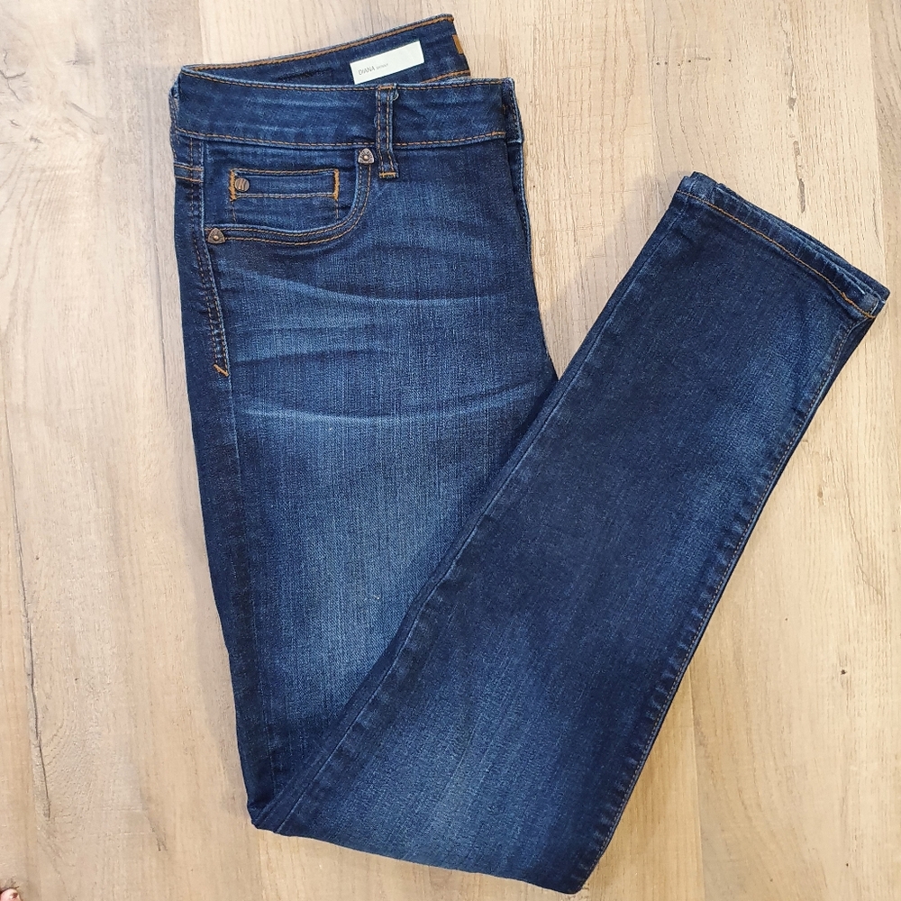 KUT from the Kloth Diana Skinny jeans, size 8
